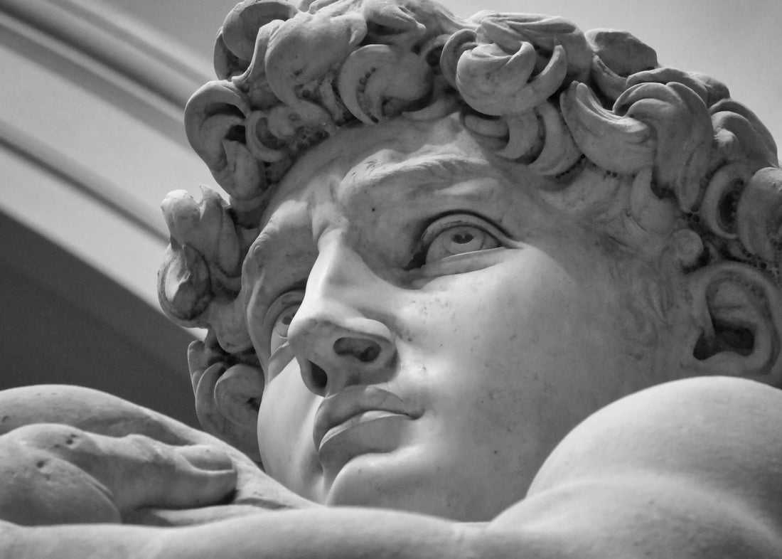 Bakterier städar upp Michelangelos skulpturer